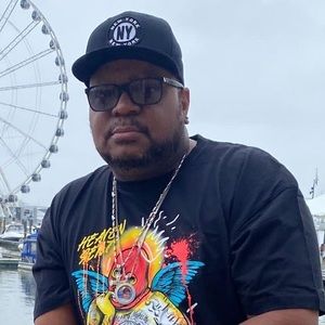 Meet your Posher, Cliff